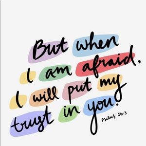 Meet your Posher, Julissa